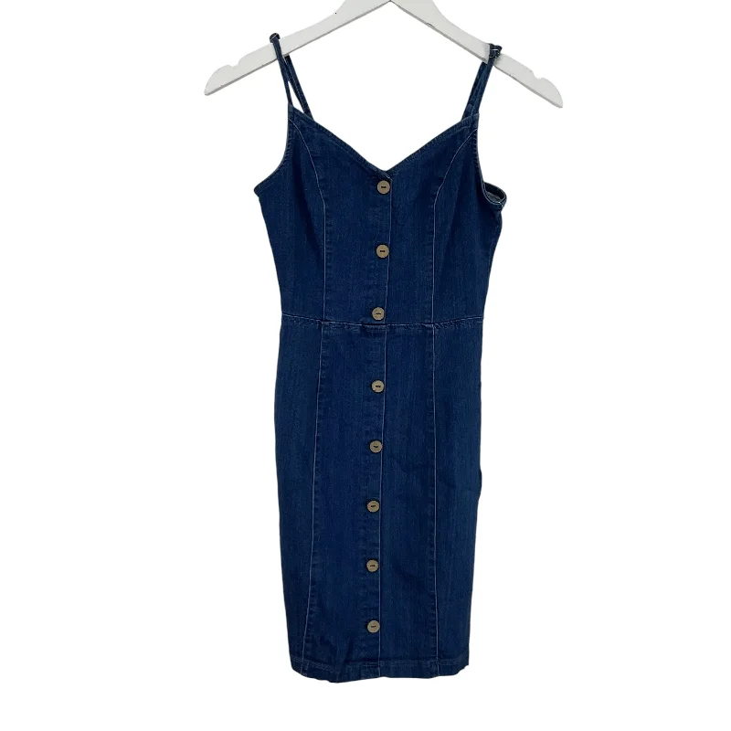 Dress Casual Short By Clothes Mentor In Blue Denim, Size: S