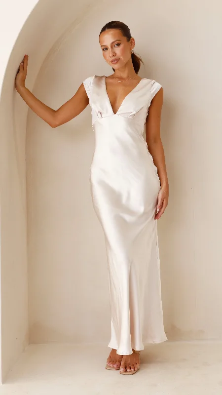 Amelia Maxi Dress - Champagne