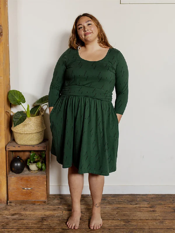 Novela Plus Size Dress - Diamond Vine Dark Sage